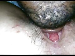 Jo polizala, dokler je prišla na 1:06