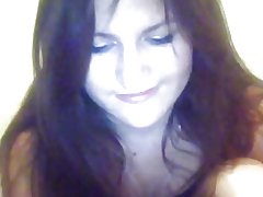 Ona pokazati na telo